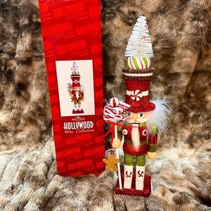 ADORABLE Kurt S.Adler Holiday Nutcracker❤️